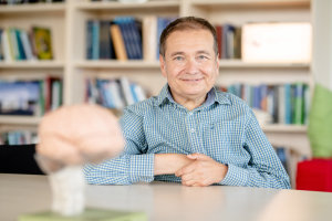 Onur Güntürkün Onur Güntürkün